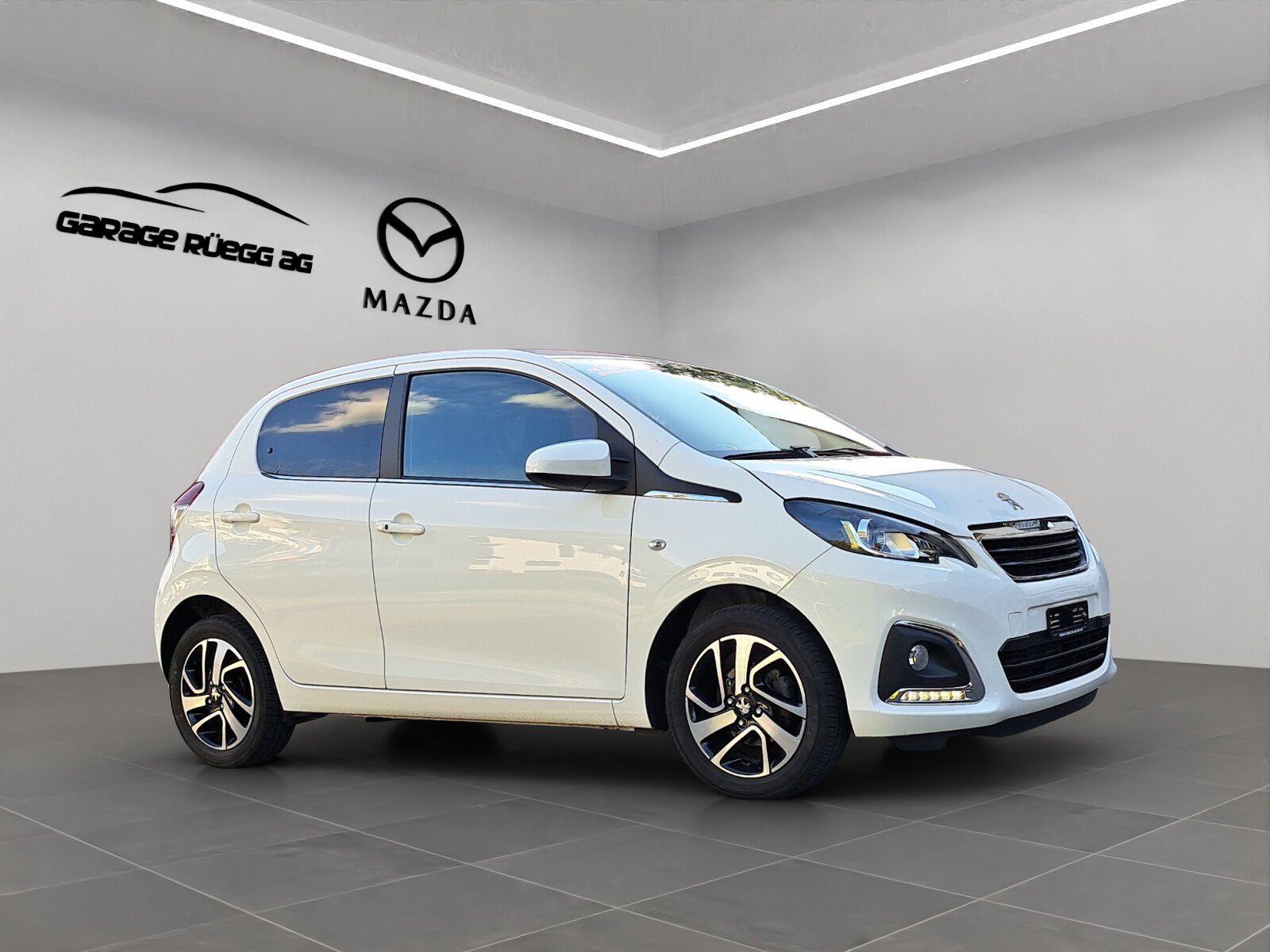 PEUGEOT 108 1.0 VTi Allure S/S, Petrol, Second hand / Used, Manual - 7
