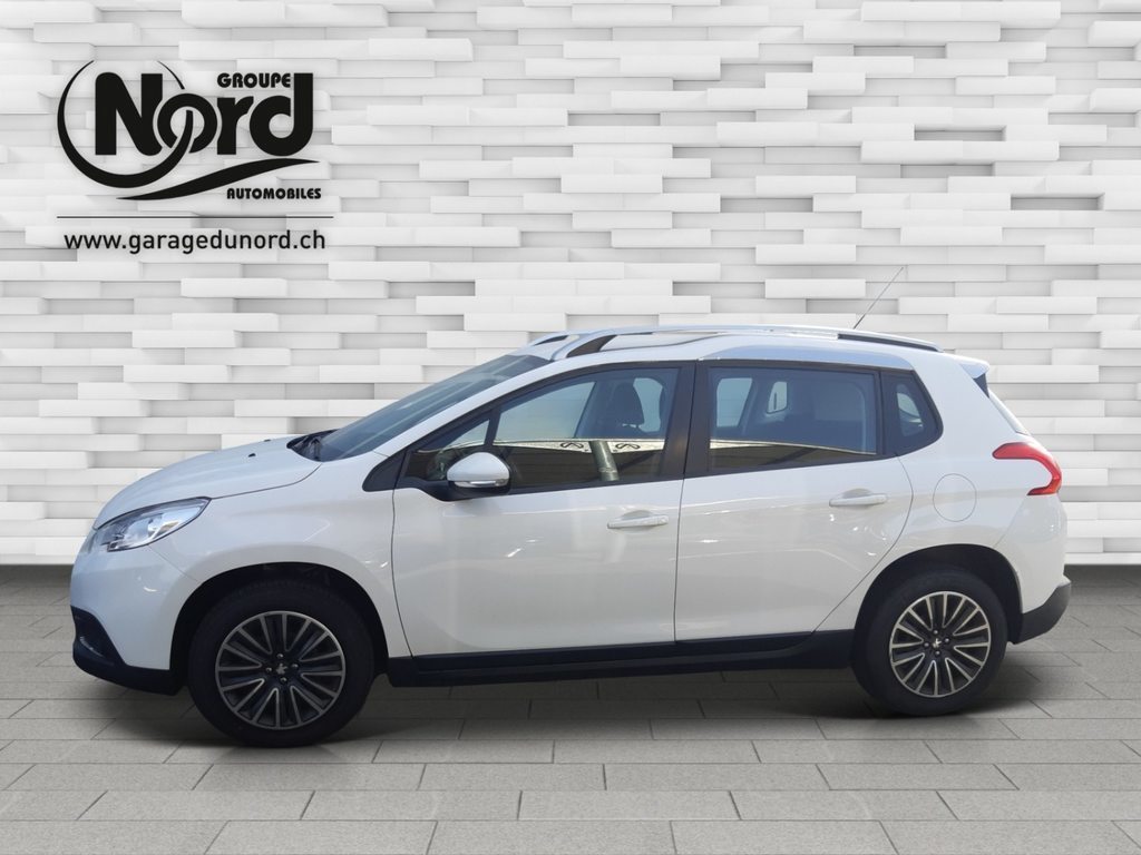 PEUGEOT 2008 1.2 PureTech 110 Style S/S, Essence, Occasion / Utilisé, Automatique - 5