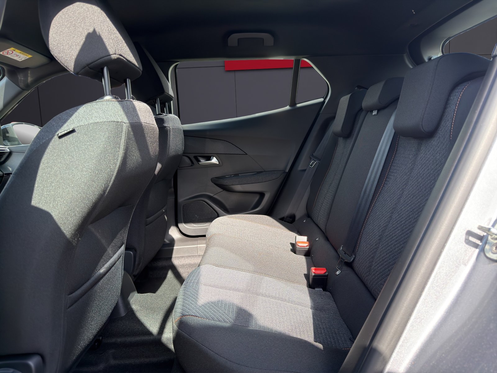 PEUGEOT 2008 1.2 MHEV Style, Hybride Leggero Benzina/Elettrica, Auto dimostrativa, Automatico - 7