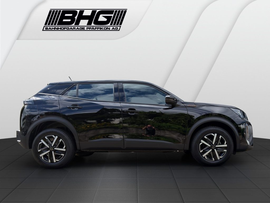 PEUGEOT 2008 1.2 Pure Tech STYLE, Benzin, Handschaltung - 3