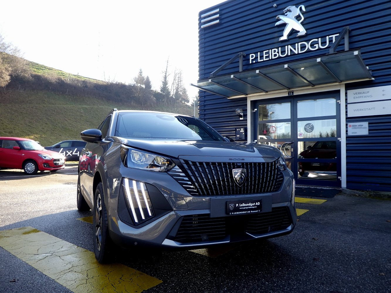 PEUGEOT 2008 1.2 Hybrid 145 Allure Premium, Mild-Hybrid Petrol/Electric, New car, Automatic - 2
