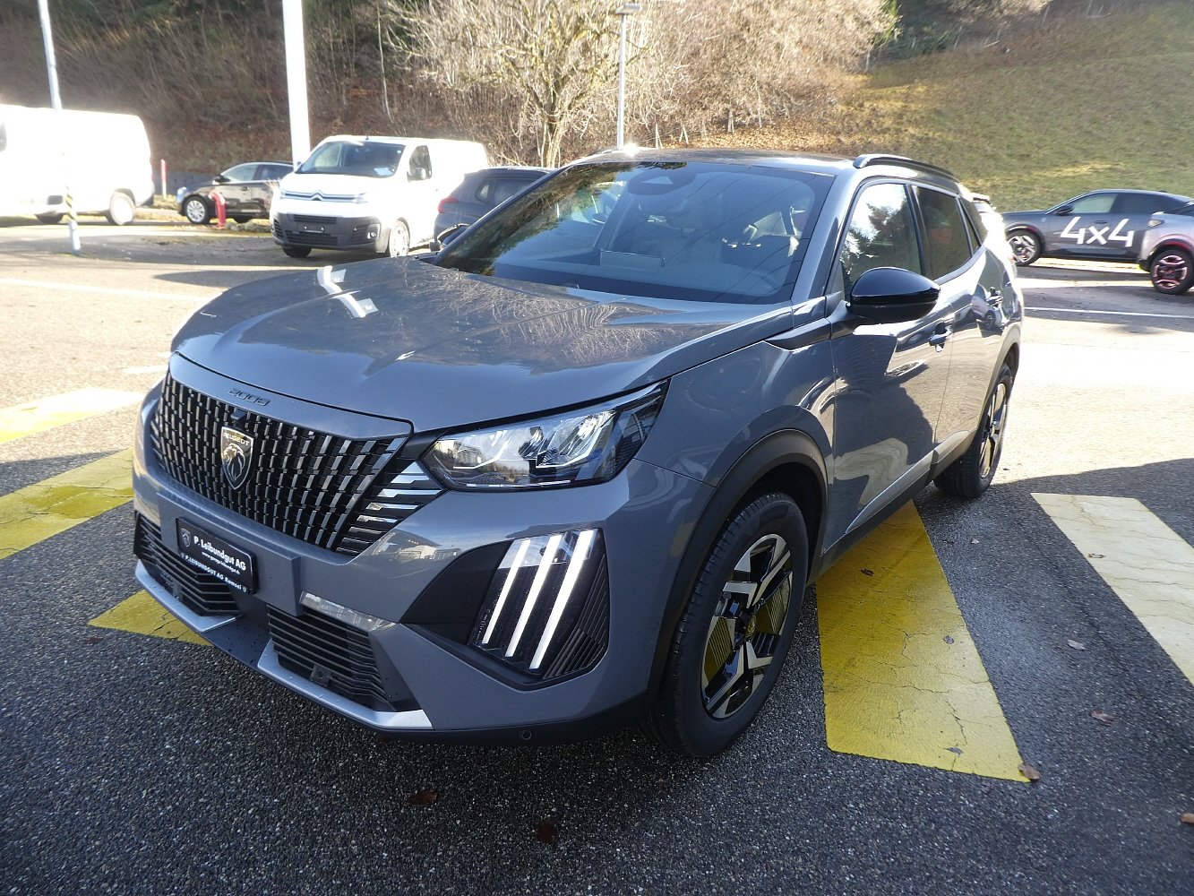 PEUGEOT 2008 1.2 Hybrid 145 Allure Premium, Mild-Hybrid Petrol/Electric, New car, Automatic - 4