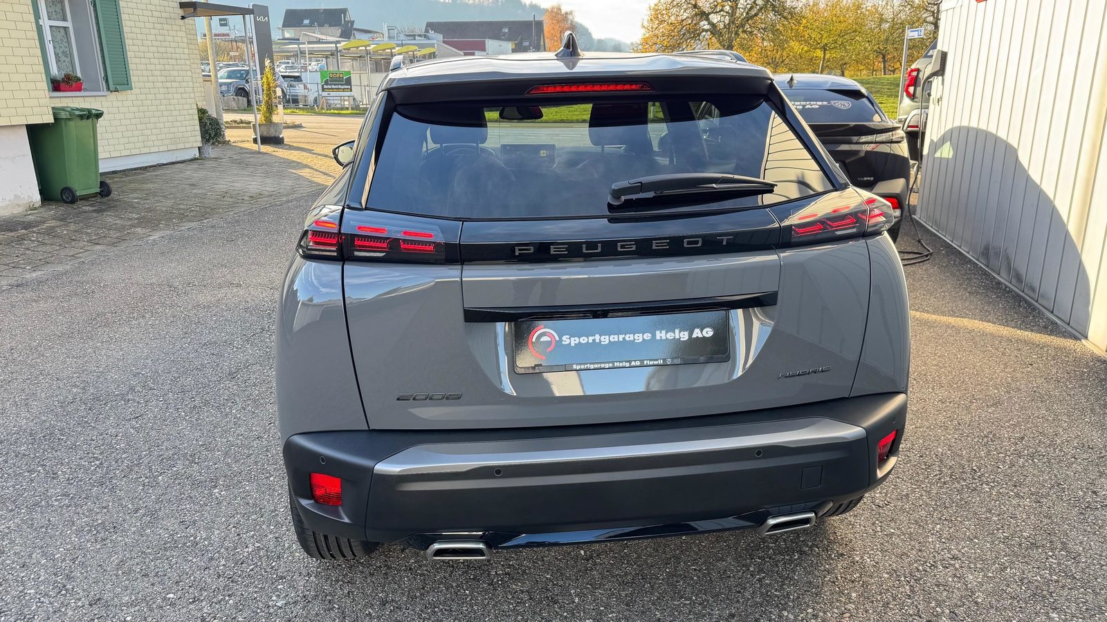 PEUGEOT 2008 1.2 Hybrid 145 Allure Premium, Mild-Hybrid Benzin/Elektro, Neuwagen, Automatik - 4