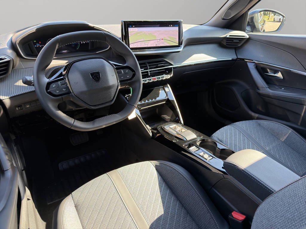 PEUGEOT 2008 1.2 Hybrid 145 Allure, Hybride Leggero Benzina/Elettrica, Auto nuove, Automatico - 6