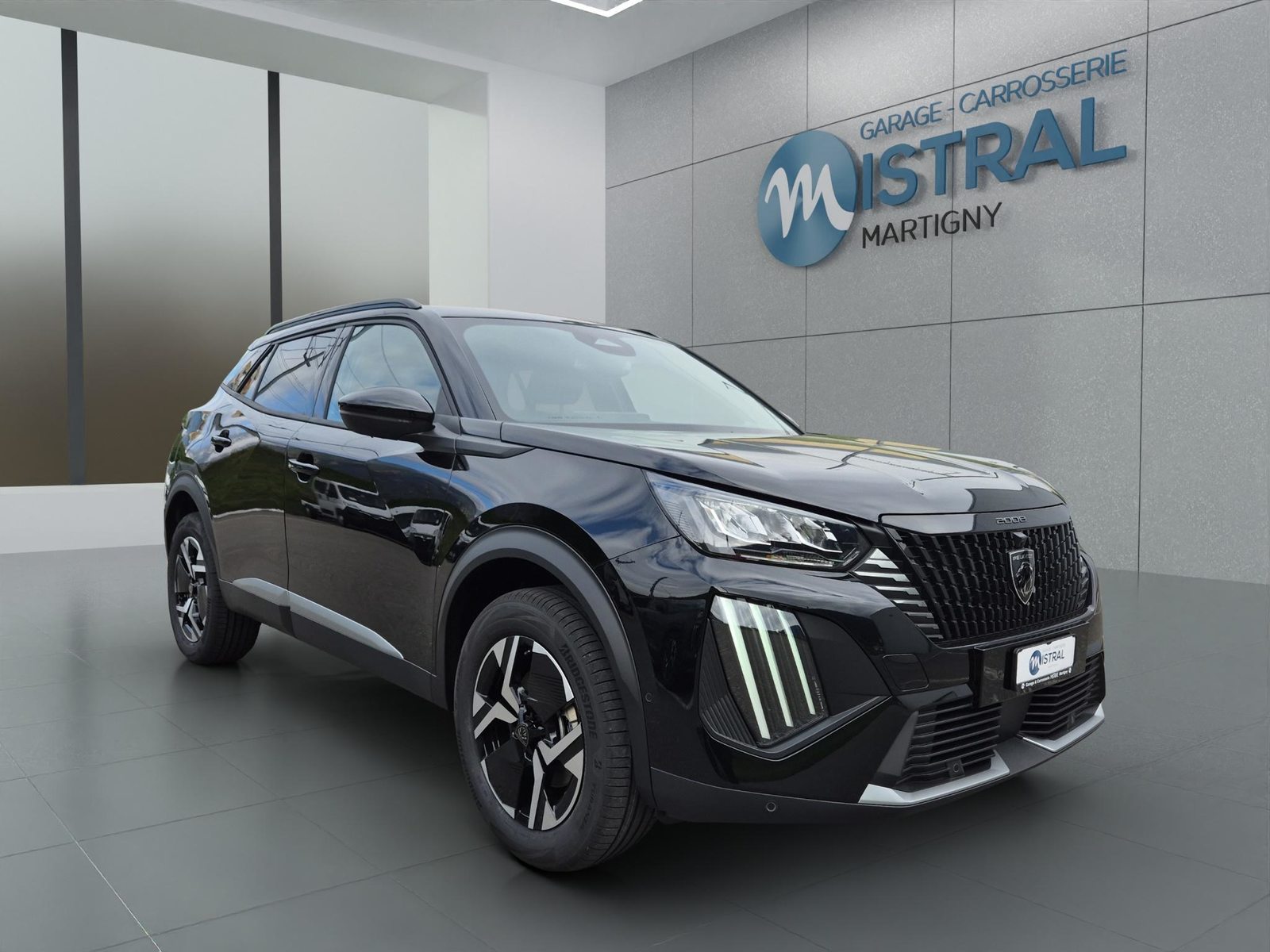 PEUGEOT 2008 1.2 Hybrid Allure Premium, Mild-Hybrid Petrol/Electric, New car, Automatic - 7