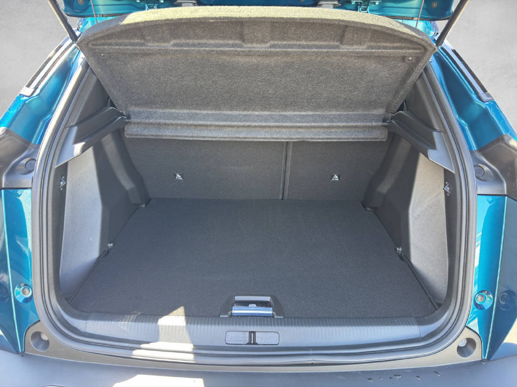 PEUGEOT 2008 1.2 Hybrid 145 GT, Hybride Léger Essence/Électricité, Voiture nouvelle, Automatique - 6