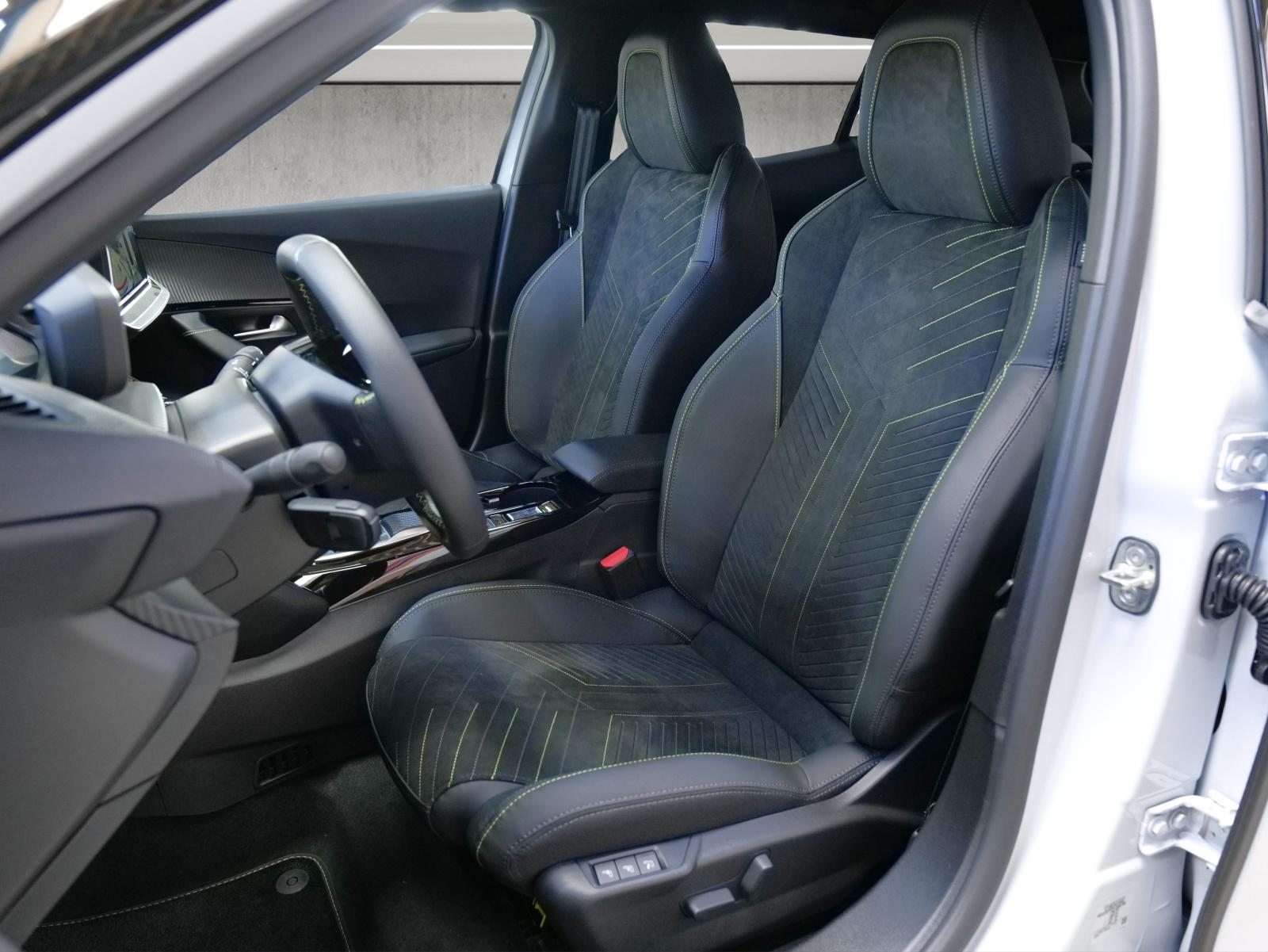PEUGEOT 2008 1.2 Hybrid 145 GT, Hybride Léger Essence/Électricité, Voiture nouvelle, Automatique - 7