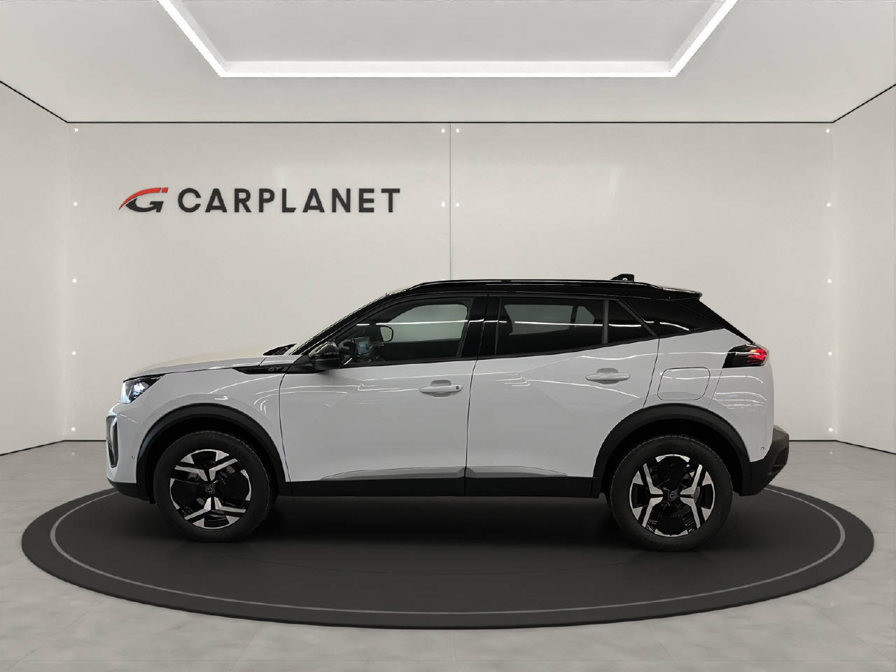 PEUGEOT 2008 1.2 Hybrid 145 GT, Mild-Hybrid Petrol/Electric, New car, Automatic - 2