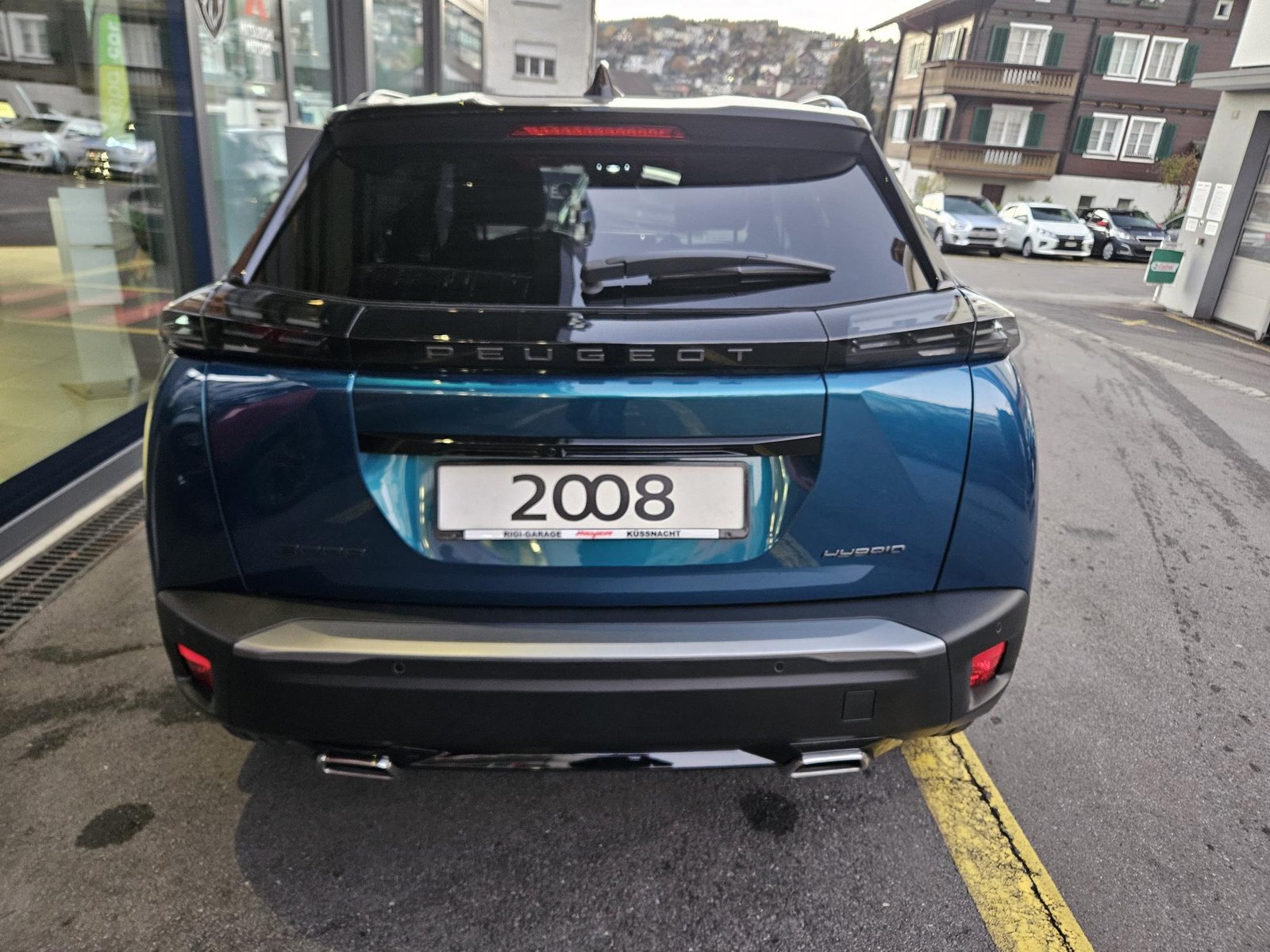PEUGEOT 2008 1.2 Hybrid 145 GT Exclusive, Mild-Hybrid Benzin/Elektro, Neuwagen, Automatik - 3