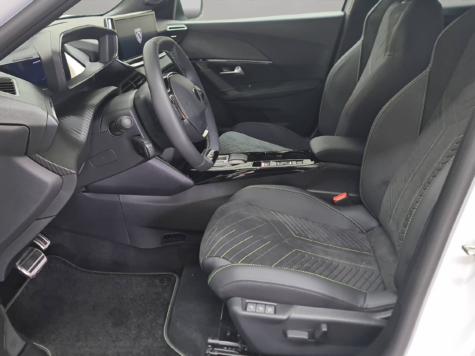PEUGEOT 2008 1.2 Hybrid 145 GT Exclusive, Mild-Hybrid Benzin/Elektro, Neuwagen, Automatik - 6