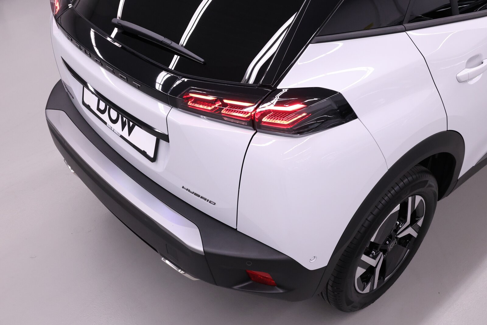 PEUGEOT 2008 1.2 Hybrid 145 Allure Premium, Hybride Léger Essence/Électricité, Voiture nouvelle, Automatique - 7