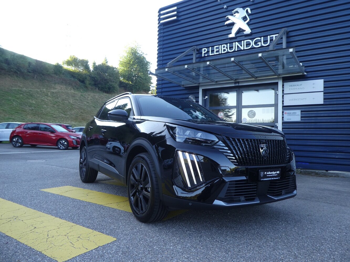 PEUGEOT 2008 1.2 Hybrid 145 GT Exclusive