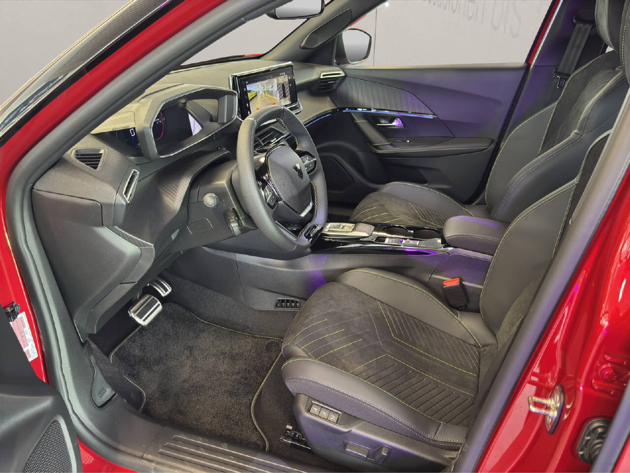 PEUGEOT 2008 1.2 Hybrid 145 GT, Mild-Hybrid Benzin/Elektro, Neuwagen, Automatik - 4