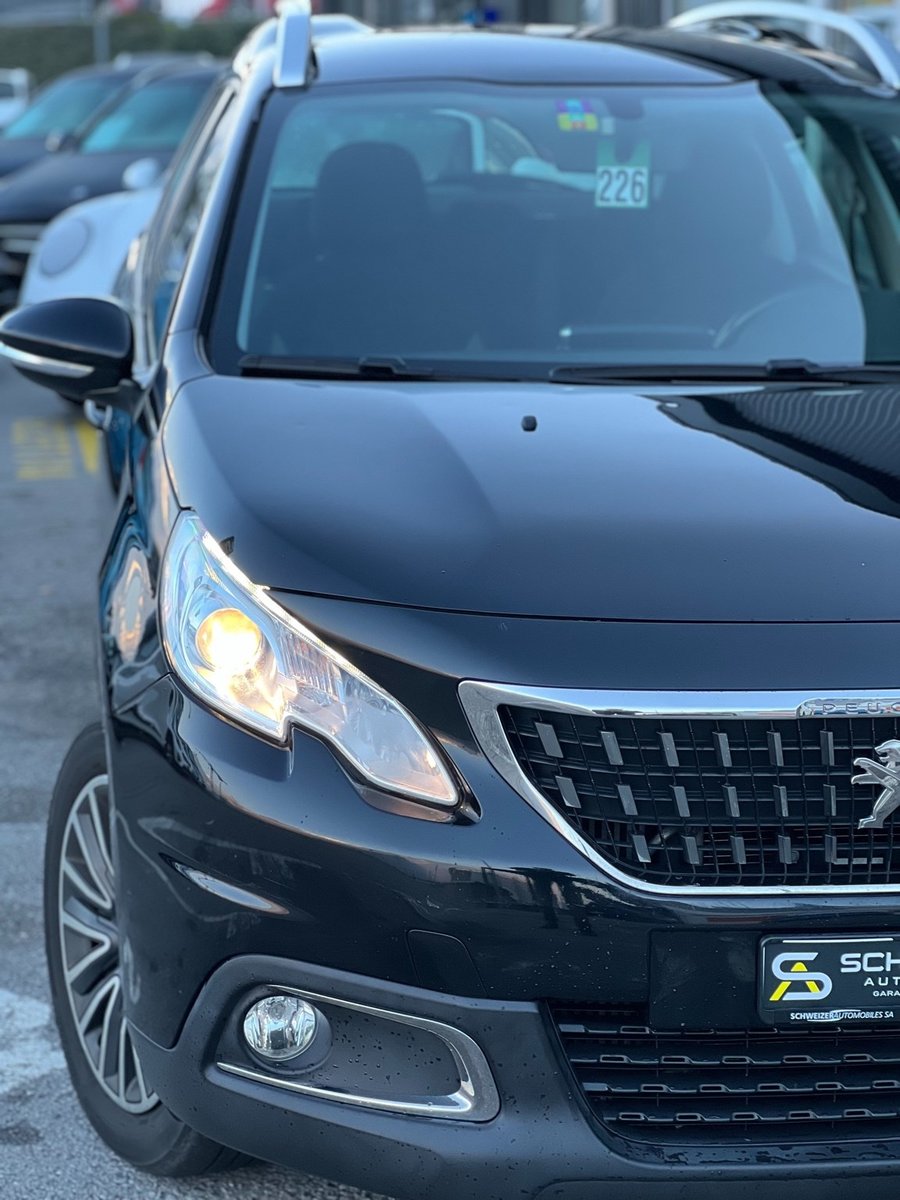 PEUGEOT 2008 1.2 PureTech Active EAT6, Petrol, Second hand / Used, Automatic - 7