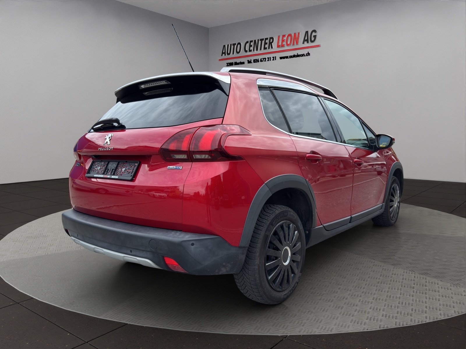 PEUGEOT 2008 1.6 BlueHDi Allure, Diesel, Occasion / Gebraucht, Handschaltung - 5