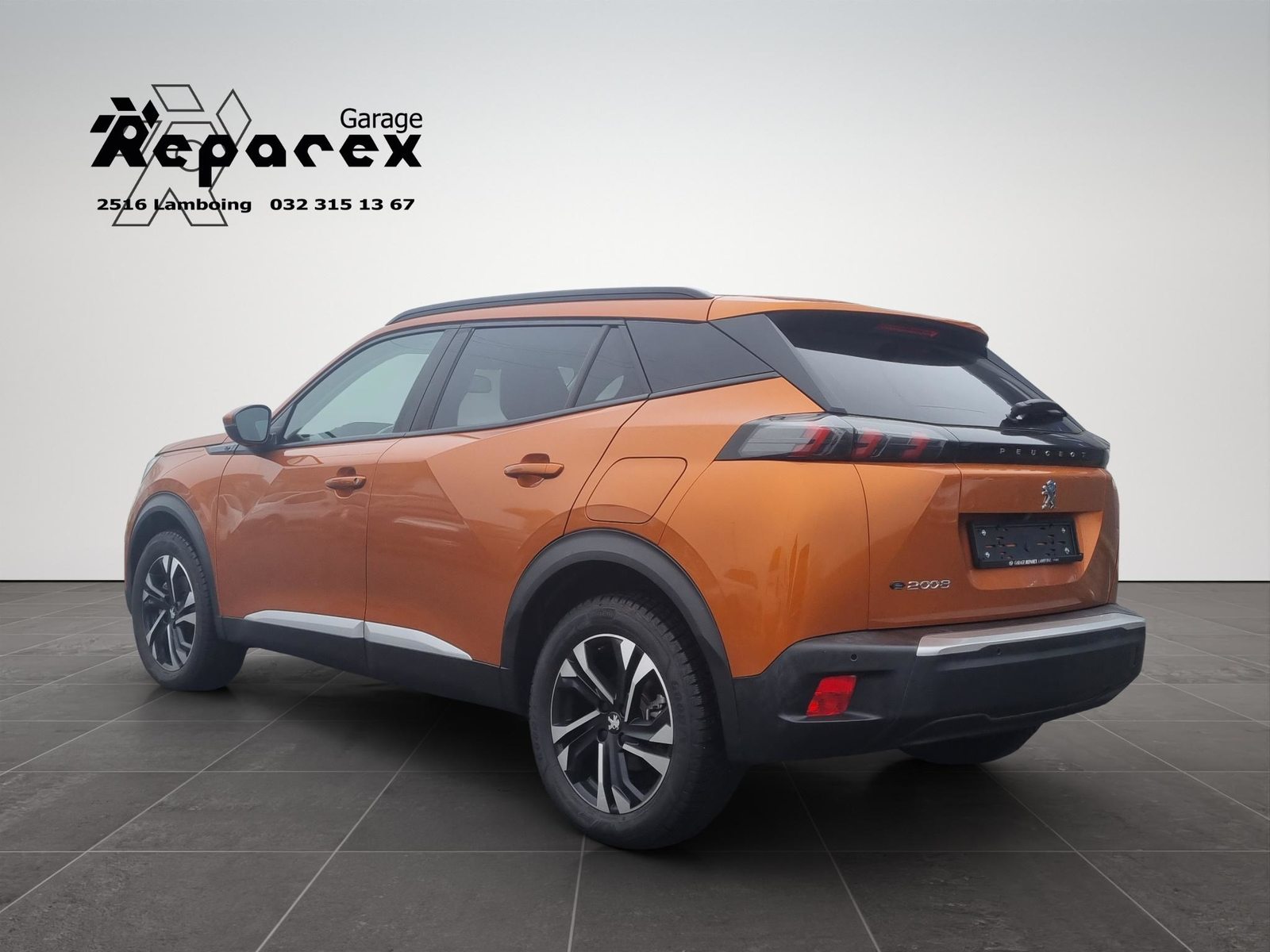 PEUGEOT 2008 e-Active Pack, Elektro, Occasion / Gebraucht, Automatik - 2