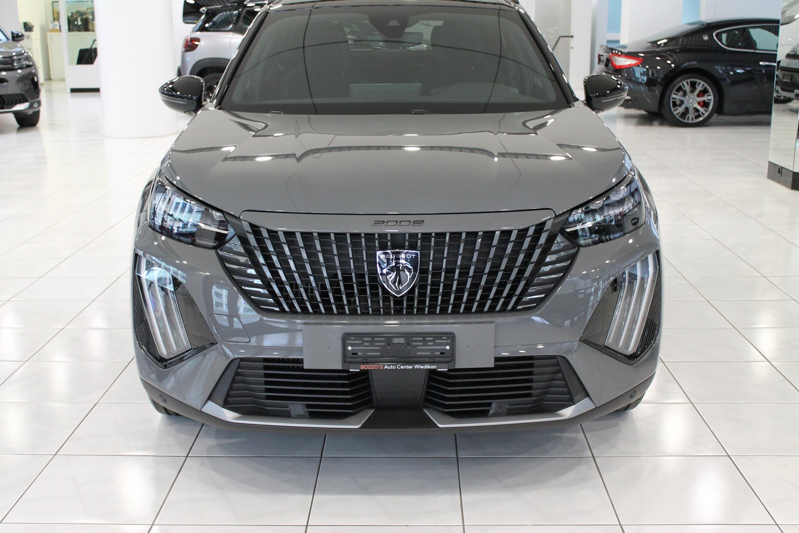 PEUGEOT 2008 1.2 PureTech GT