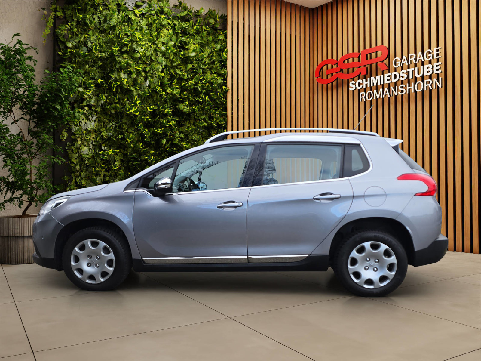 PEUGEOT 2008 1.6 VTi Allure, Benzin, Occasion / Gebraucht, Automatik - 2