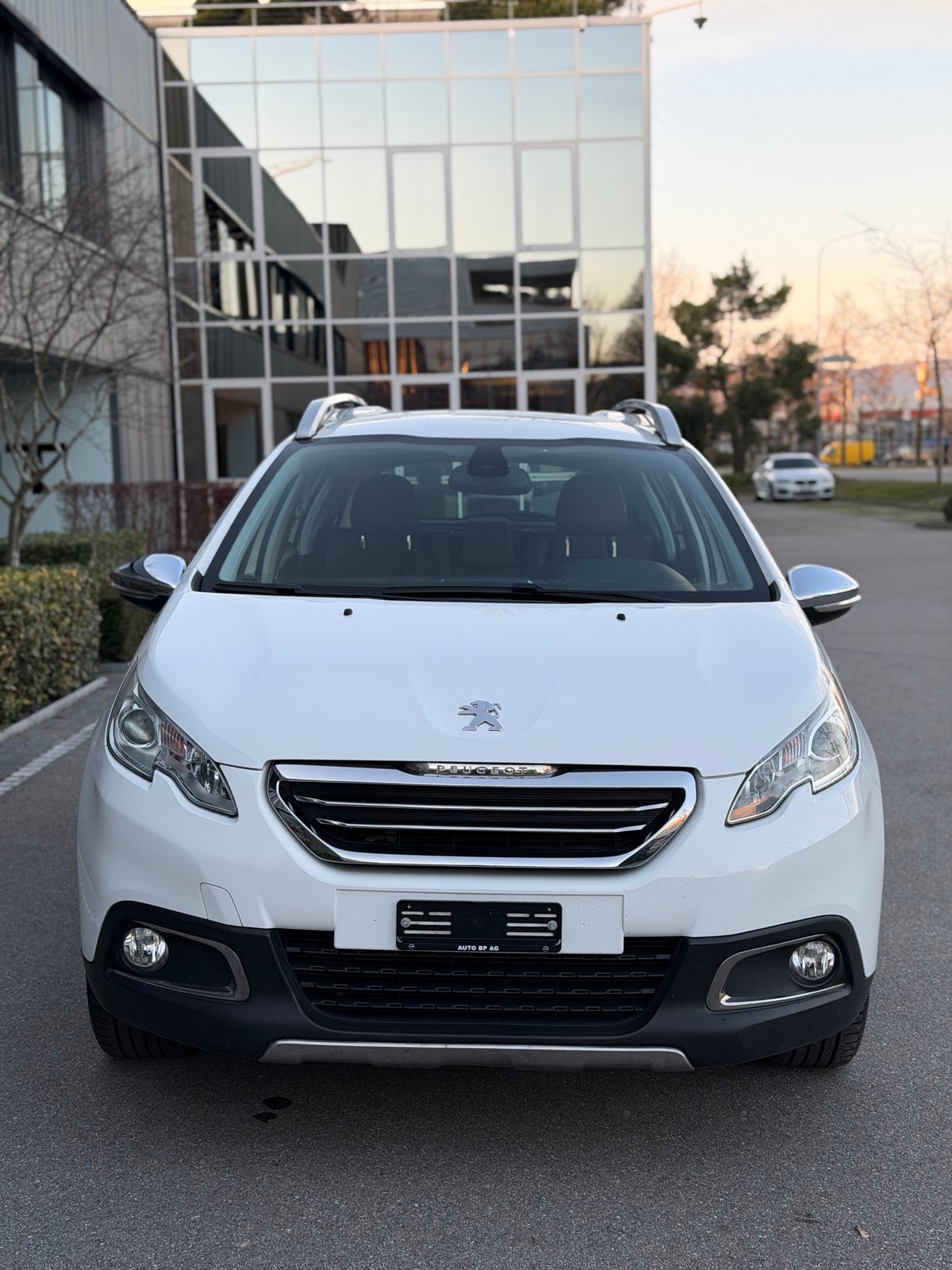 PEUGEOT 2008 1.6 e-HDi Allure EGS6, Diesel, Occasioni / Usate, Automatico - 3