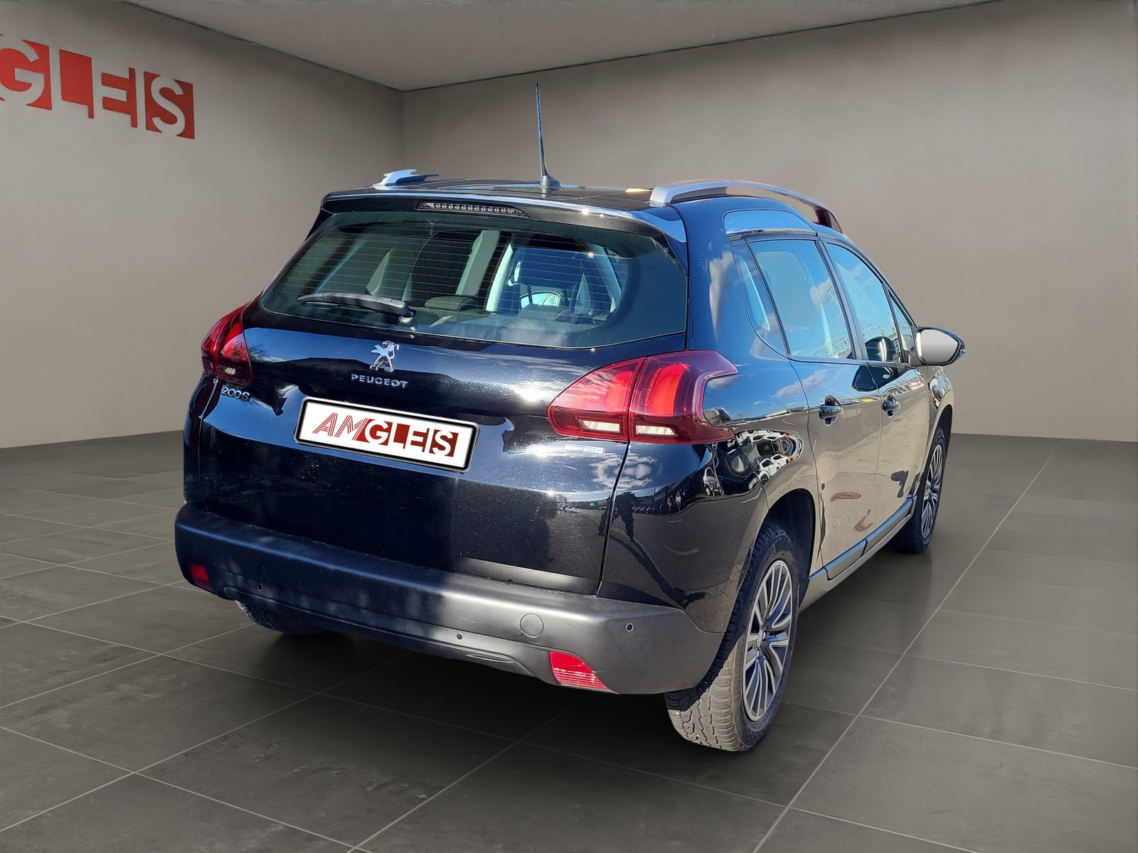 PEUGEOT 2008 Geländewagen 1.2 PureTech Active, Benzin, Occasion / Gebraucht, Handschaltung - 5