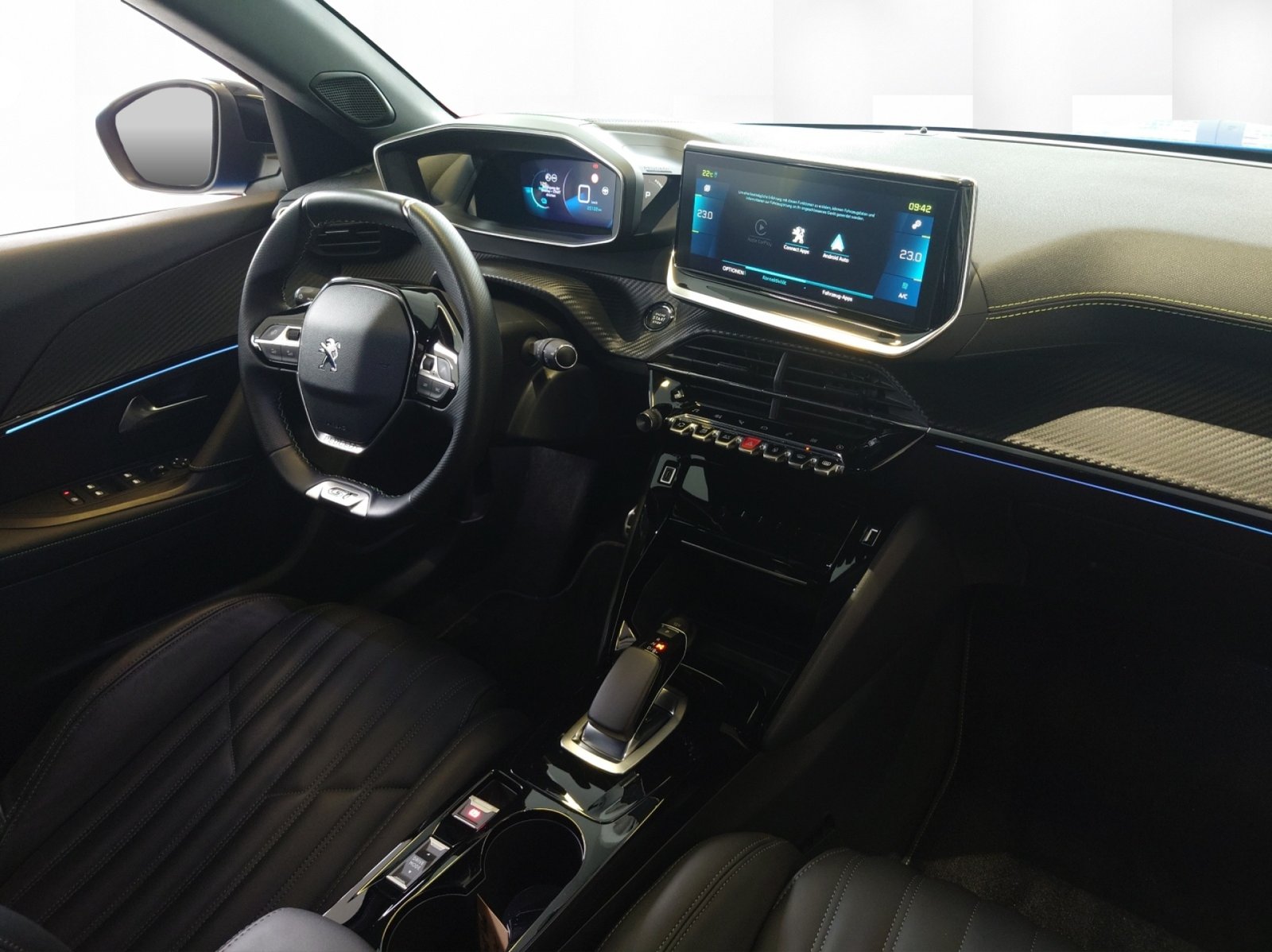 PEUGEOT Peugeot 2008e GT-Pack, Elektro, Occasion / Gebraucht, Automatik - 6