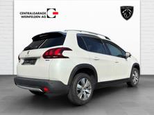PEUGEOT 2008 1.2 PureTech 110 Allure S/S, Benzin, Occasion / Gebraucht, Handschaltung - 6
