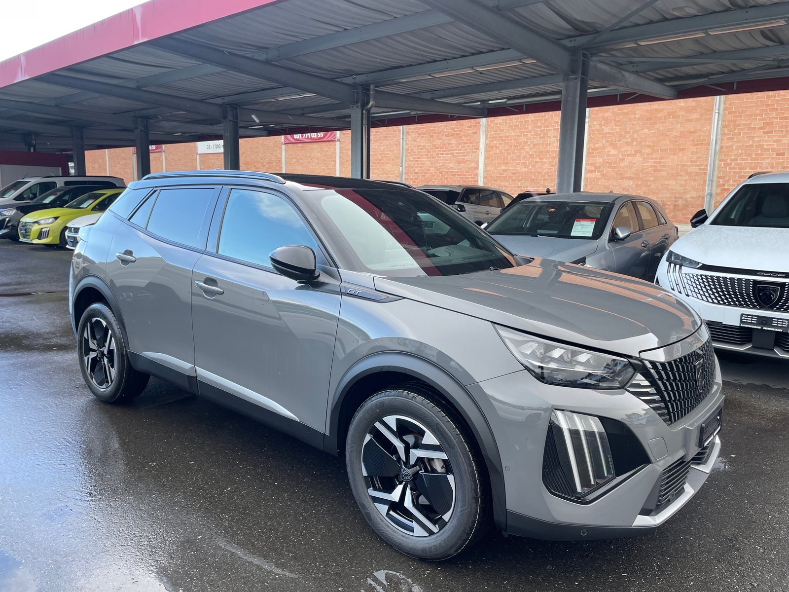 PEUGEOT 2008 1.2 PureTech GT