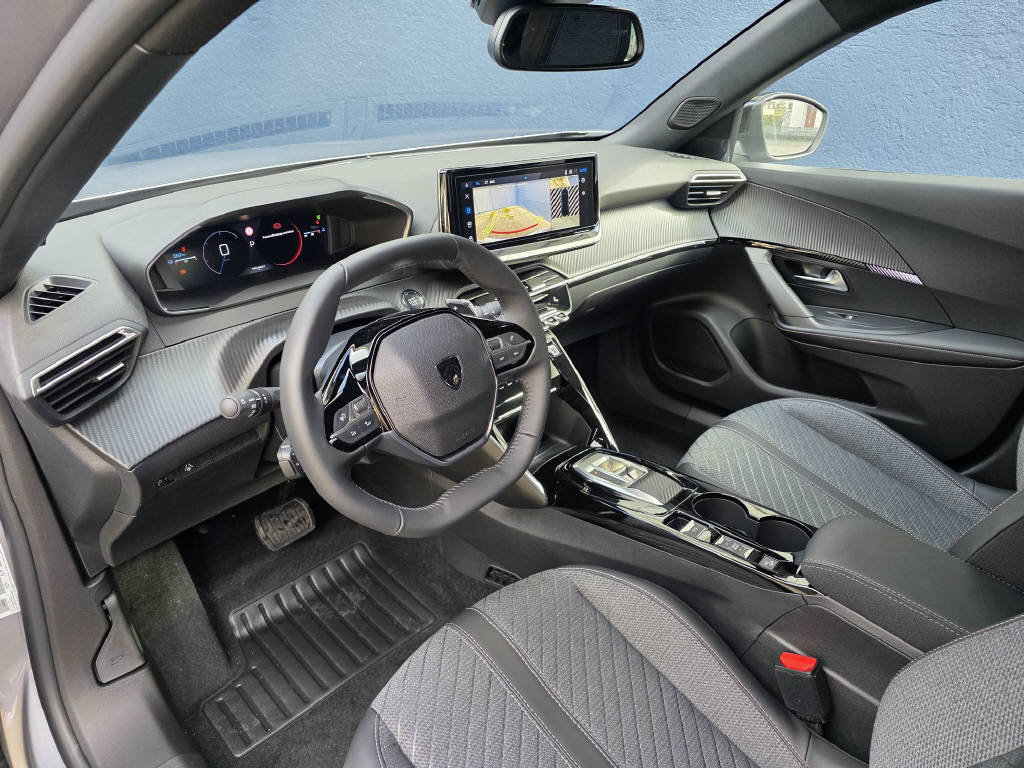 PEUGEOT 2008 NEW 1.2 Hybrid 145 Allure Premium, Hybride Léger Essence/Électricité, Occasion / Utilisé, Automatique - 7