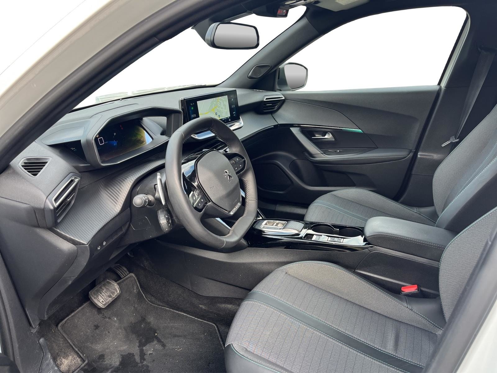 PEUGEOT 2008 1.2 PureTech 130 Allure Pack, Essence, Occasion / Utilisé, Automatique - 6