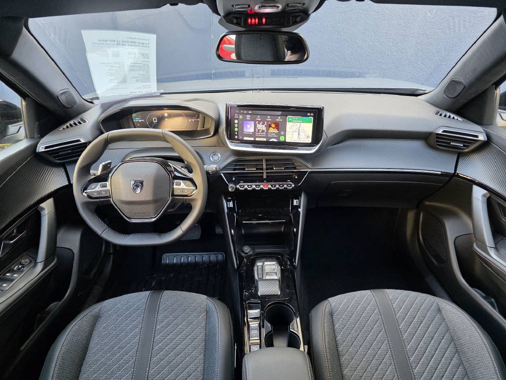 PEUGEOT 2008 NEW 1.2 Hybrid 145 Allure Premium, Mild-Hybrid Benzin/Elektro, Occasion / Gebraucht, Automatik - 7