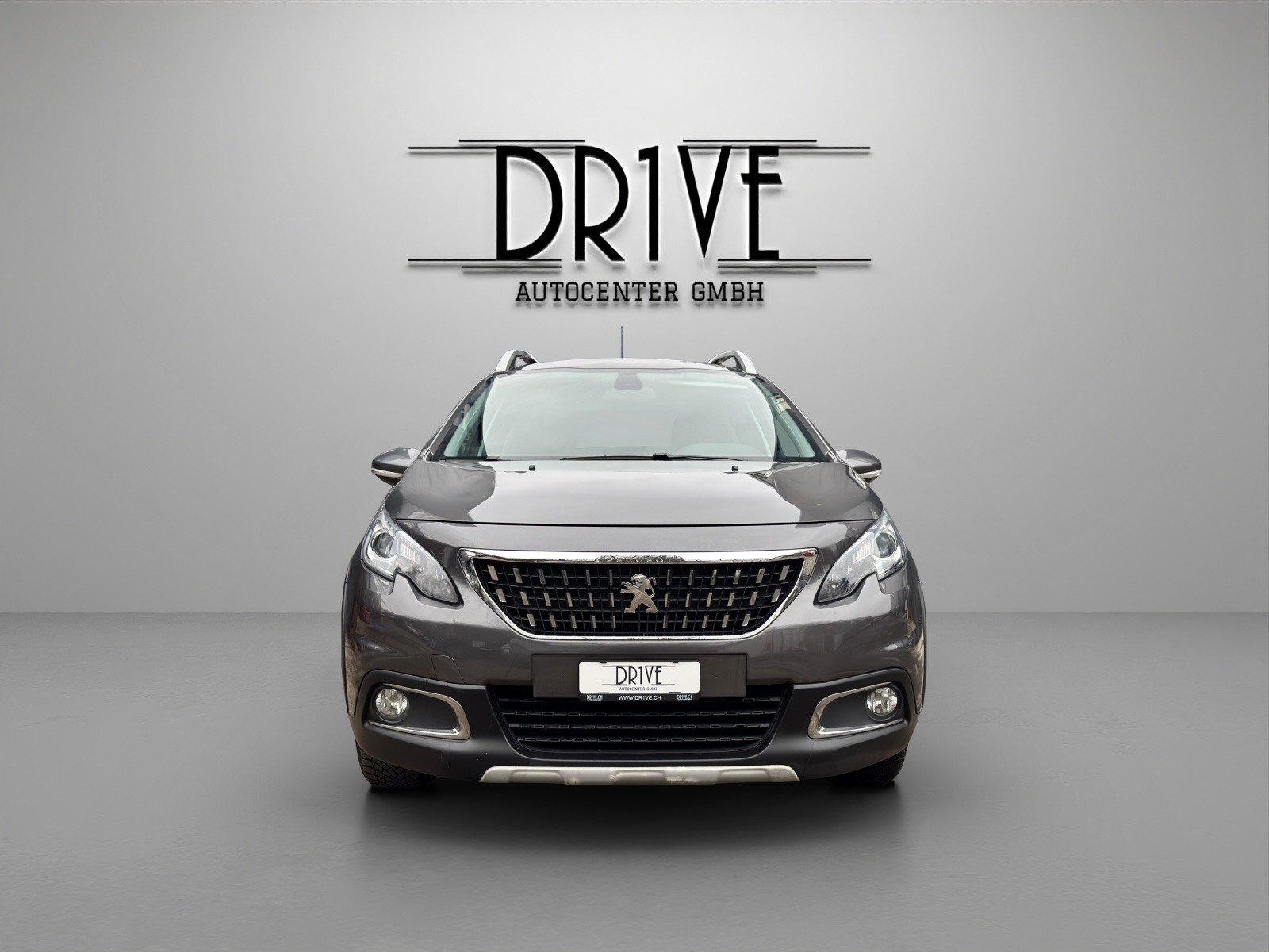 PEUGEOT 2008 1.2 PureTech Allure EAT6, Petrol, Second hand / Used, Automatic - 2
