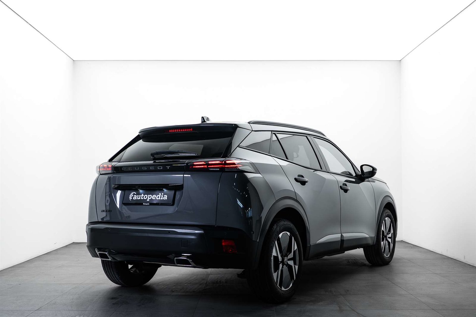 PEUGEOT 2008 1.2 PureTech Allure Premium Automat, Benzin, Occasion / Gebraucht, Automatik - 3