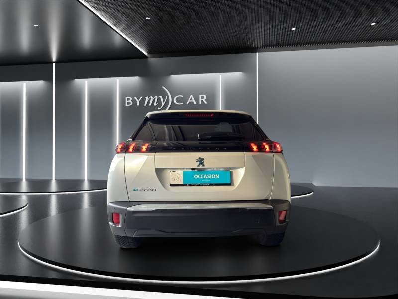 PEUGEOT 2008 e Allure Pack // Sièges AV chauffants/Pack Dri, Électrique, Occasion / Utilisé, Automatique - 3