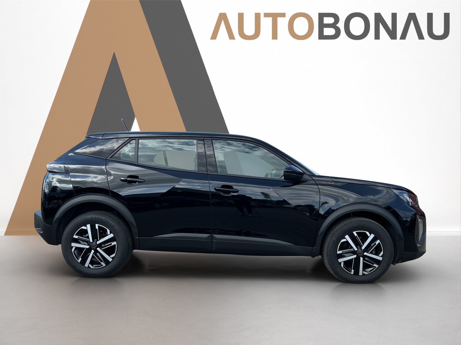PEUGEOT 2008 1.2 Hybrid 145 Style, Mild-Hybrid Benzin/Elektro, Occasion / Gebraucht, Automatik - 6