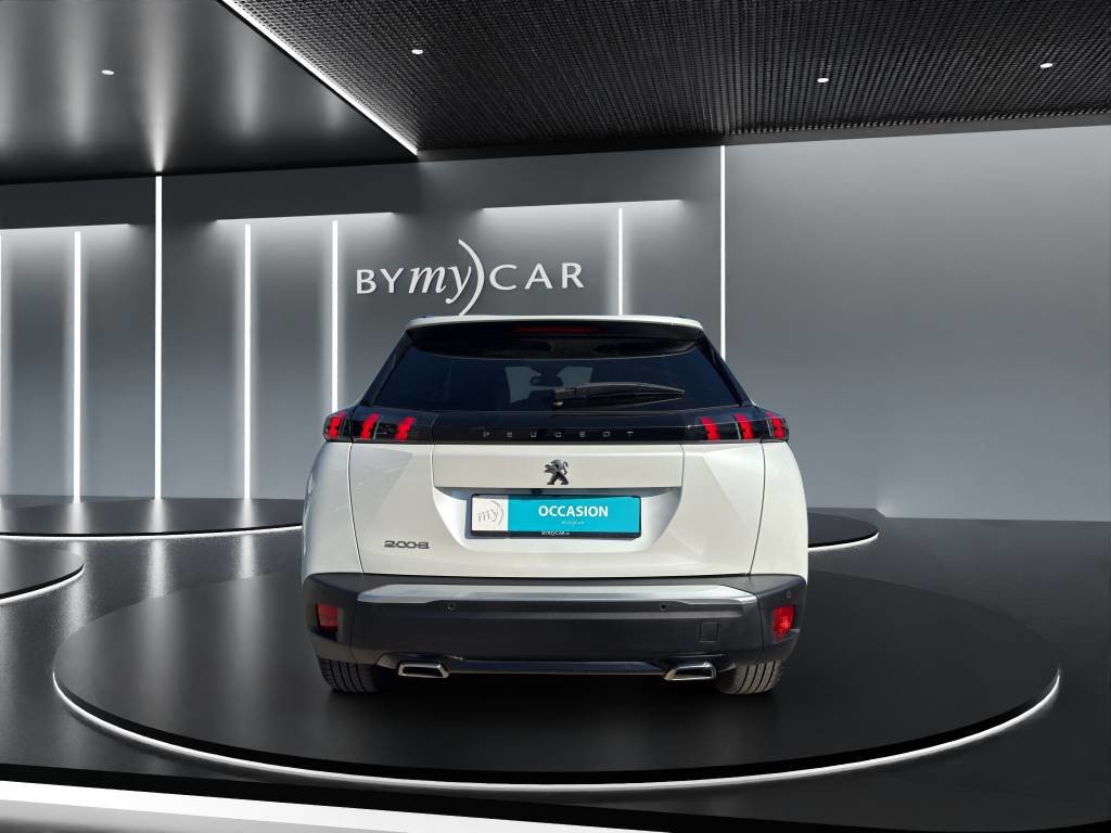 PEUGEOT 2008 1.2 PureTech Allure Pack EAT8, Benzin, Occasion / Gebraucht, Automatik - 4