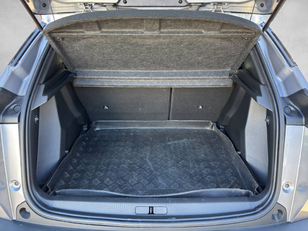 PEUGEOT 2008 1.2 PureTech 130 Allure, Benzina, Occasioni / Usate, Automatico - 6