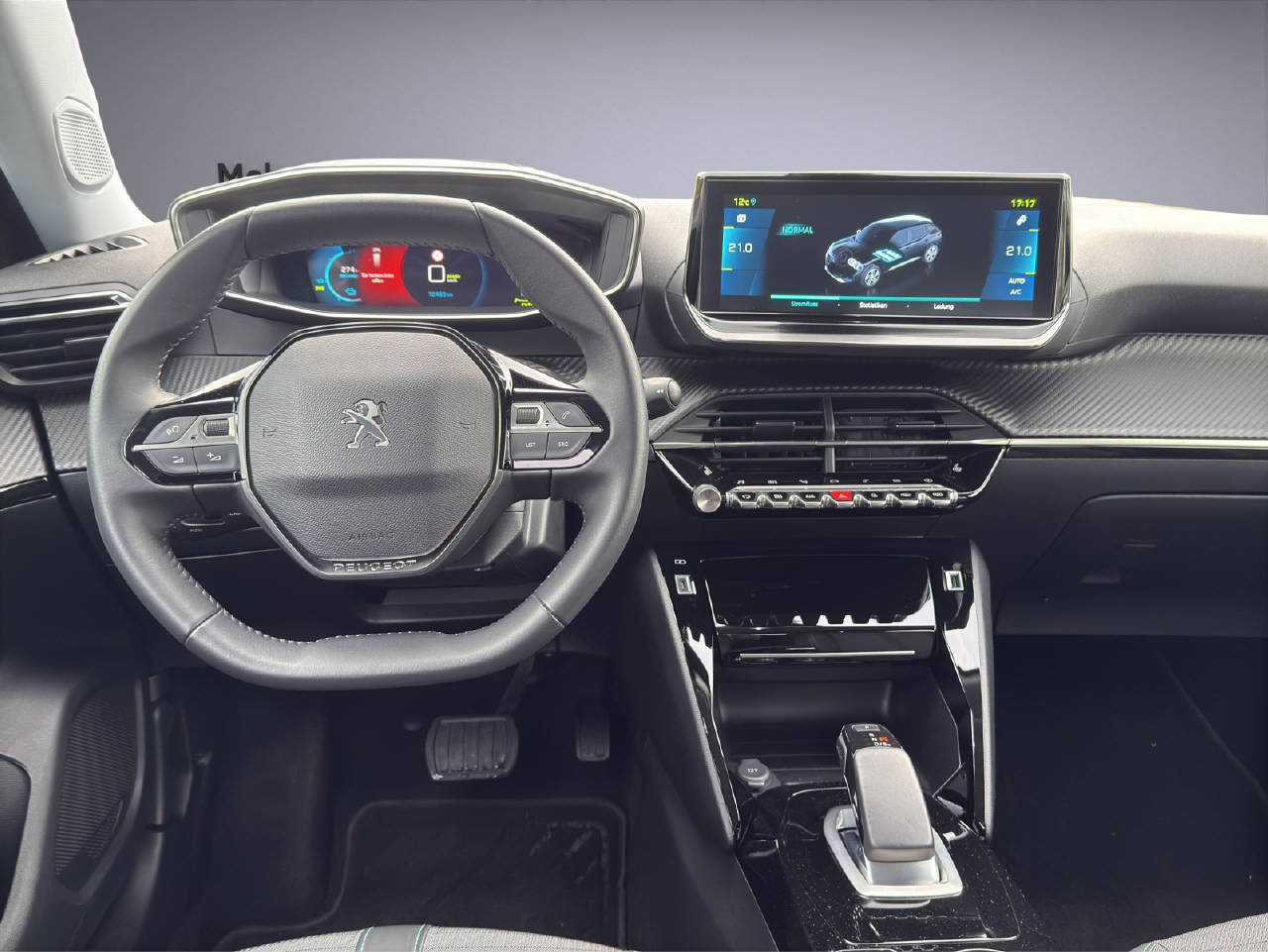 PEUGEOT 2008 e-Allure Pack, Elektro, Occasion / Gebraucht, Automatik - 7