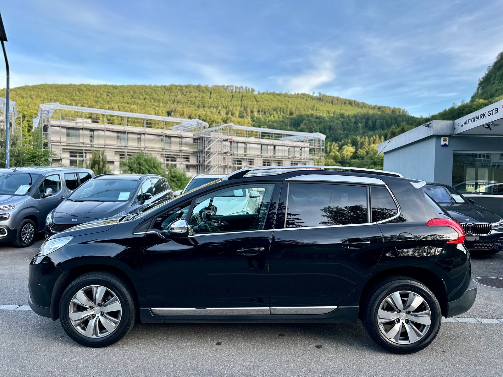 PEUGEOT 2008 1.6 VTI Allure Automatic, Benzina, Occasioni / Usate, Automatico - 4