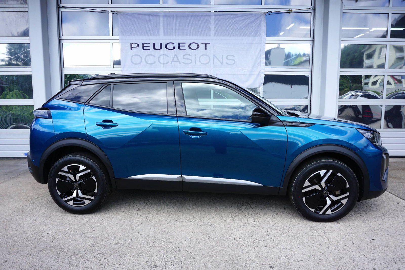 PEUGEOT 2008 1.2 Hybrid 145 GT, Hybride Leggero Benzina/Elettrica, Occasioni / Usate, Automatico - 4