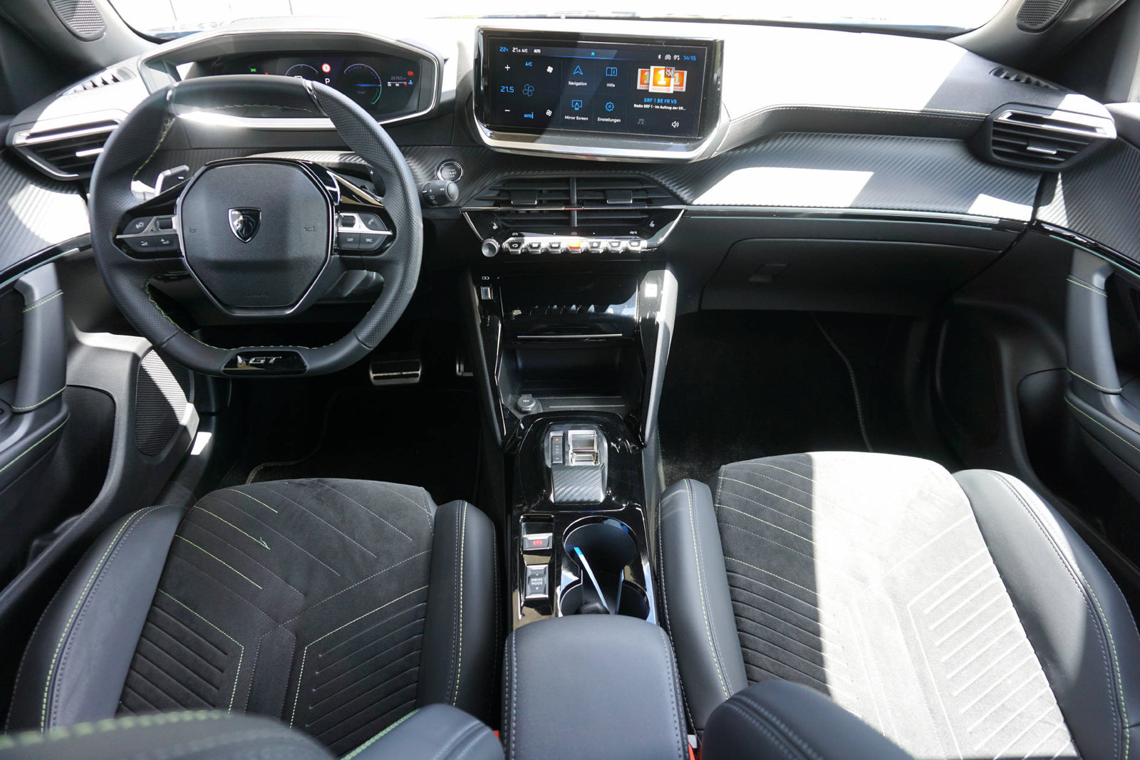 PEUGEOT 2008 1.2 Hybrid 145 GT, Hybride Leggero Benzina/Elettrica, Occasioni / Usate, Automatico - 7