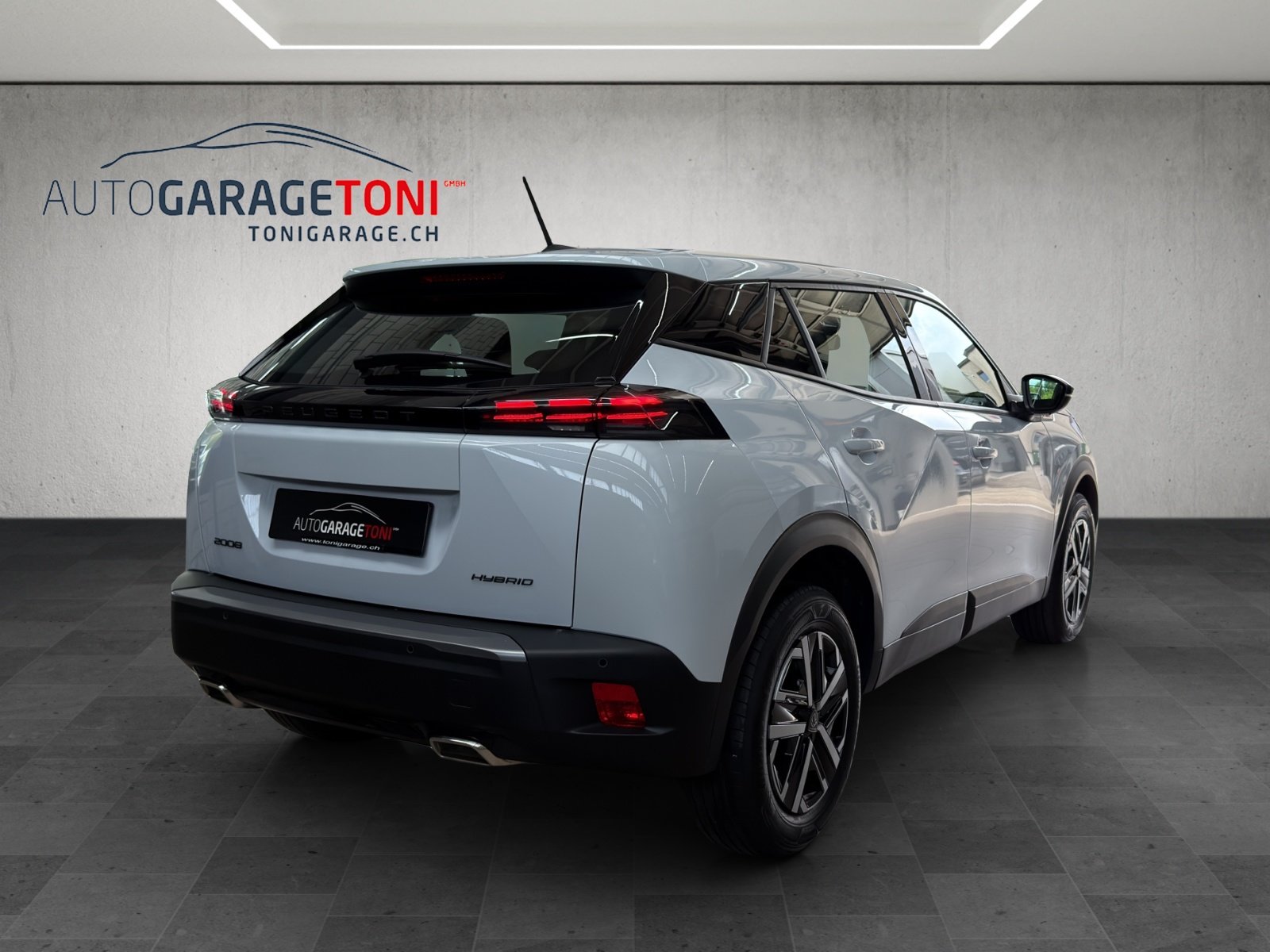 PEUGEOT 2008 1.2 145 MHEV Style, Mild-Hybrid Petrol/Electric, Second hand / Used, Automatic - 6
