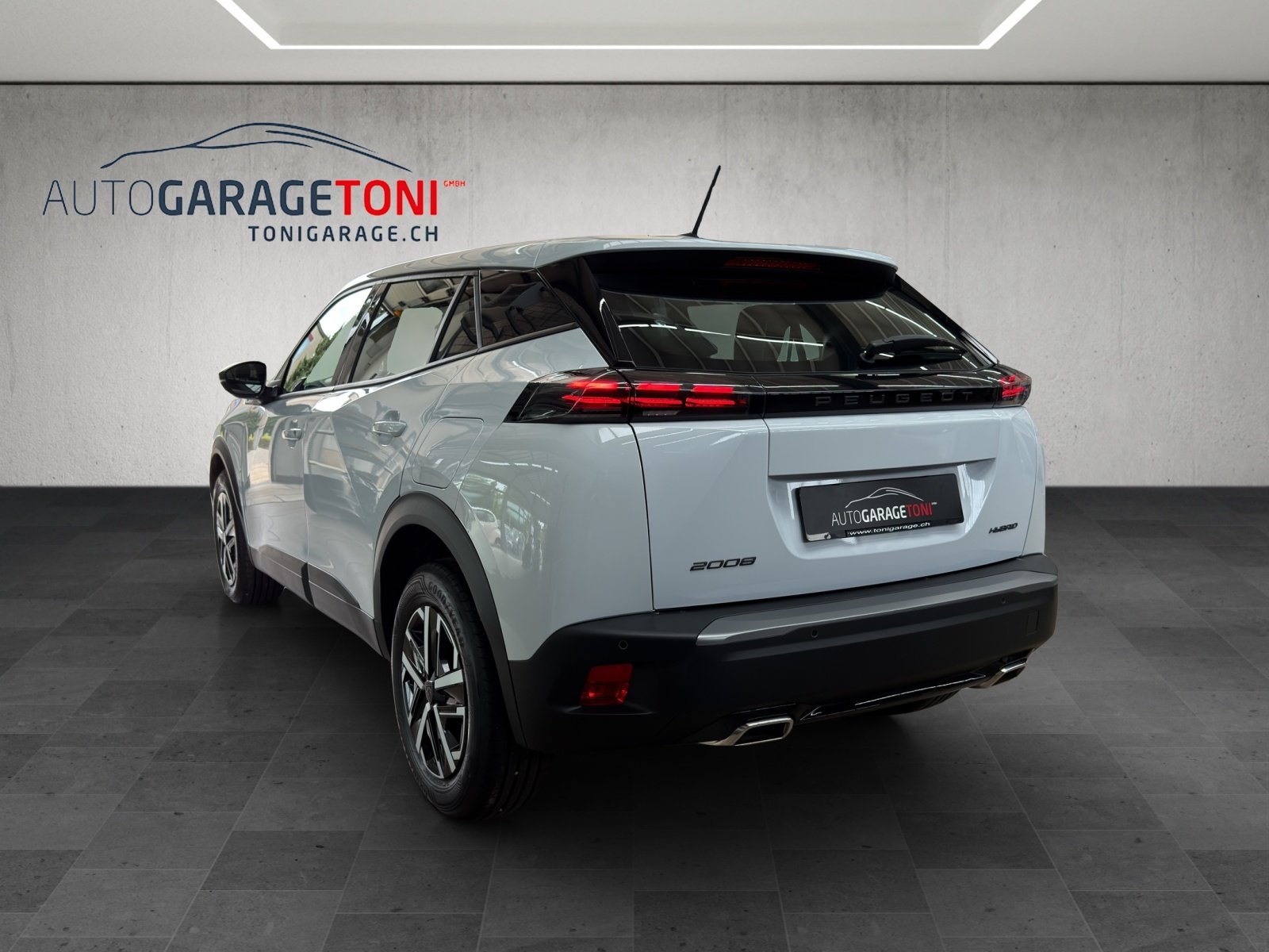 PEUGEOT 2008 1.2 145 MHEV Style, Mild-Hybrid Petrol/Electric, Second hand / Used, Automatic - 7