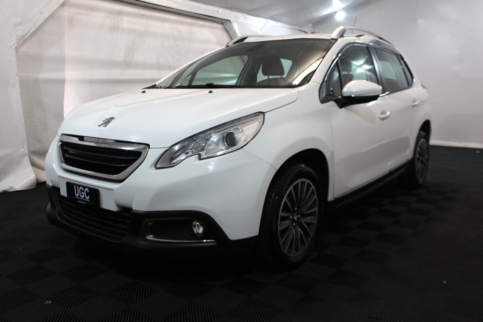 PEUGEOT 2008 1.6 VTi Active, Benzin, Occasion / Gebraucht, Automatik - 3