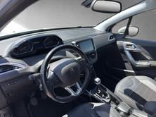 PEUGEOT 2008 1.2 PureTech GT Line, Benzin, Occasion / Gebraucht, Handschaltung - 6