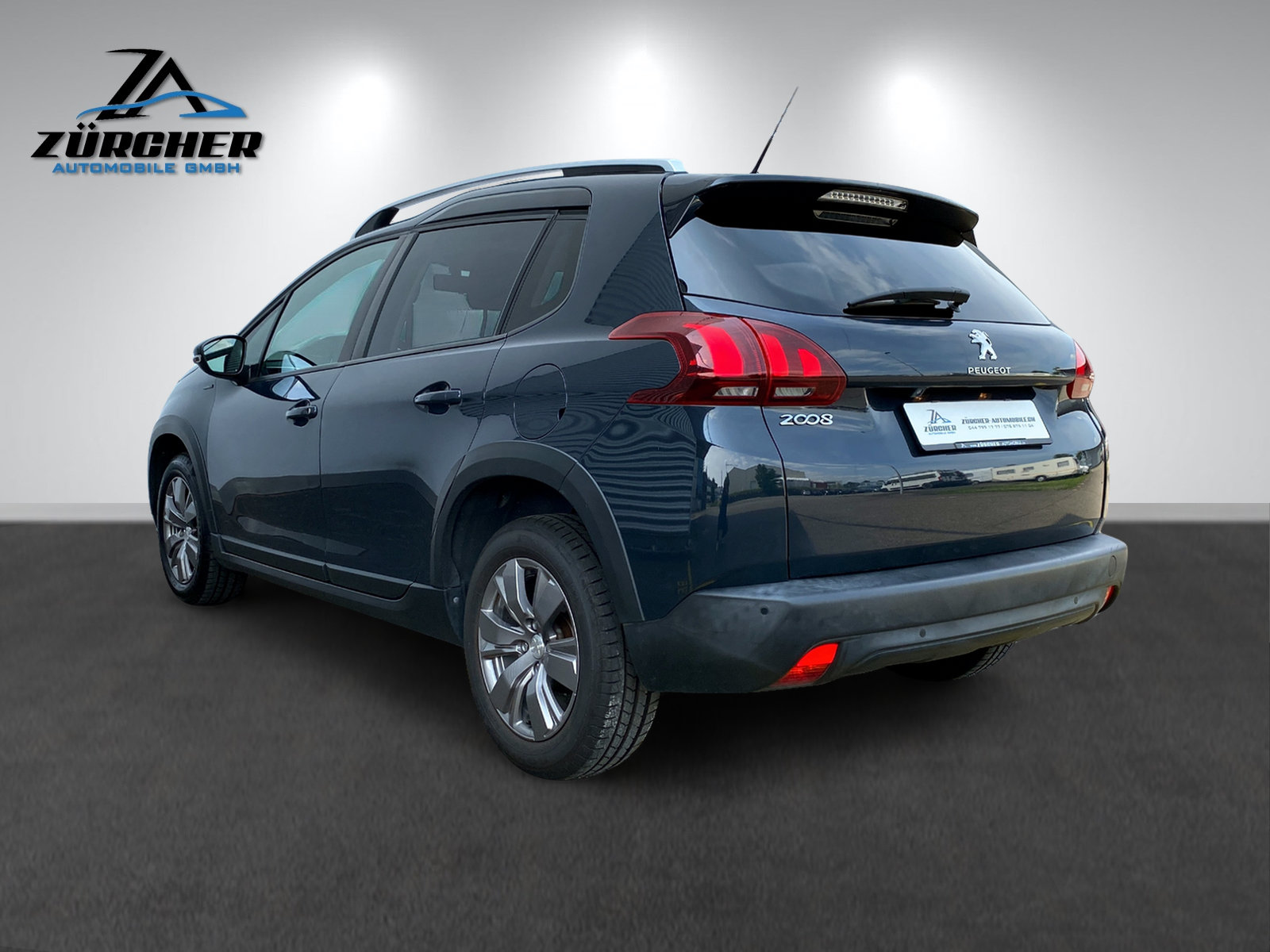 PEUGEOT 2008 1.2 PureTech Signture Frisch ab MFK und Service, Petrol, Second hand / Used, Automatic - 6