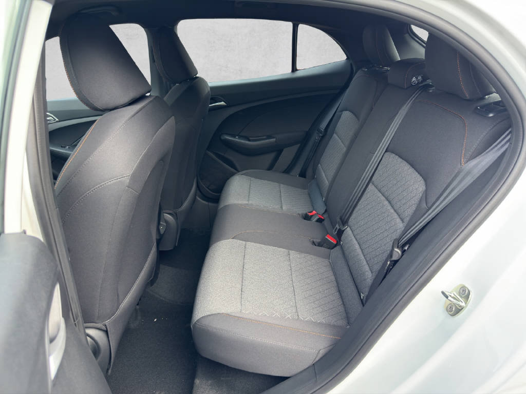 PEUGEOT 2008 1.2 Hybrid 145 GT, Hybride Leggero Benzina/Elettrica, Occasioni / Usate, Automatico - 7