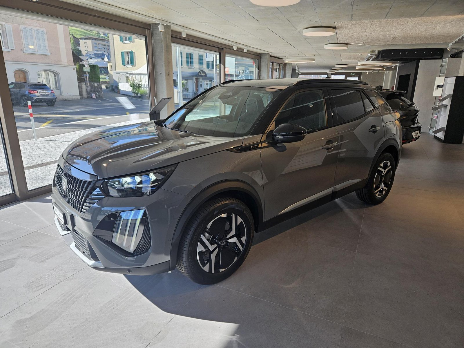 PEUGEOT 2008 1.2 Hybrid 145 GT, Hybride Leggero Benzina/Elettrica, Occasioni / Usate, Automatico - 3
