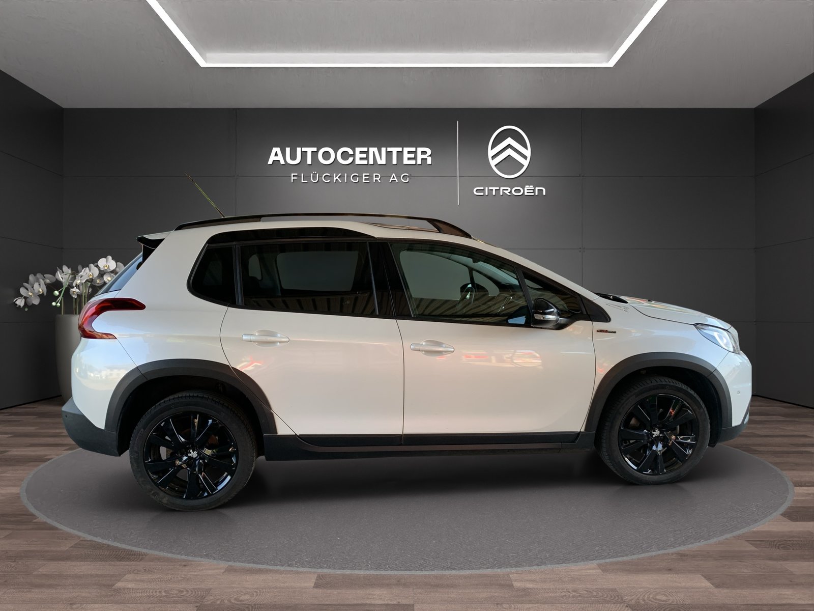 PEUGEOT 2008 1.2 PureTech 110 GT Line S/S, Petrol, Second hand / Used, Automatic - 4