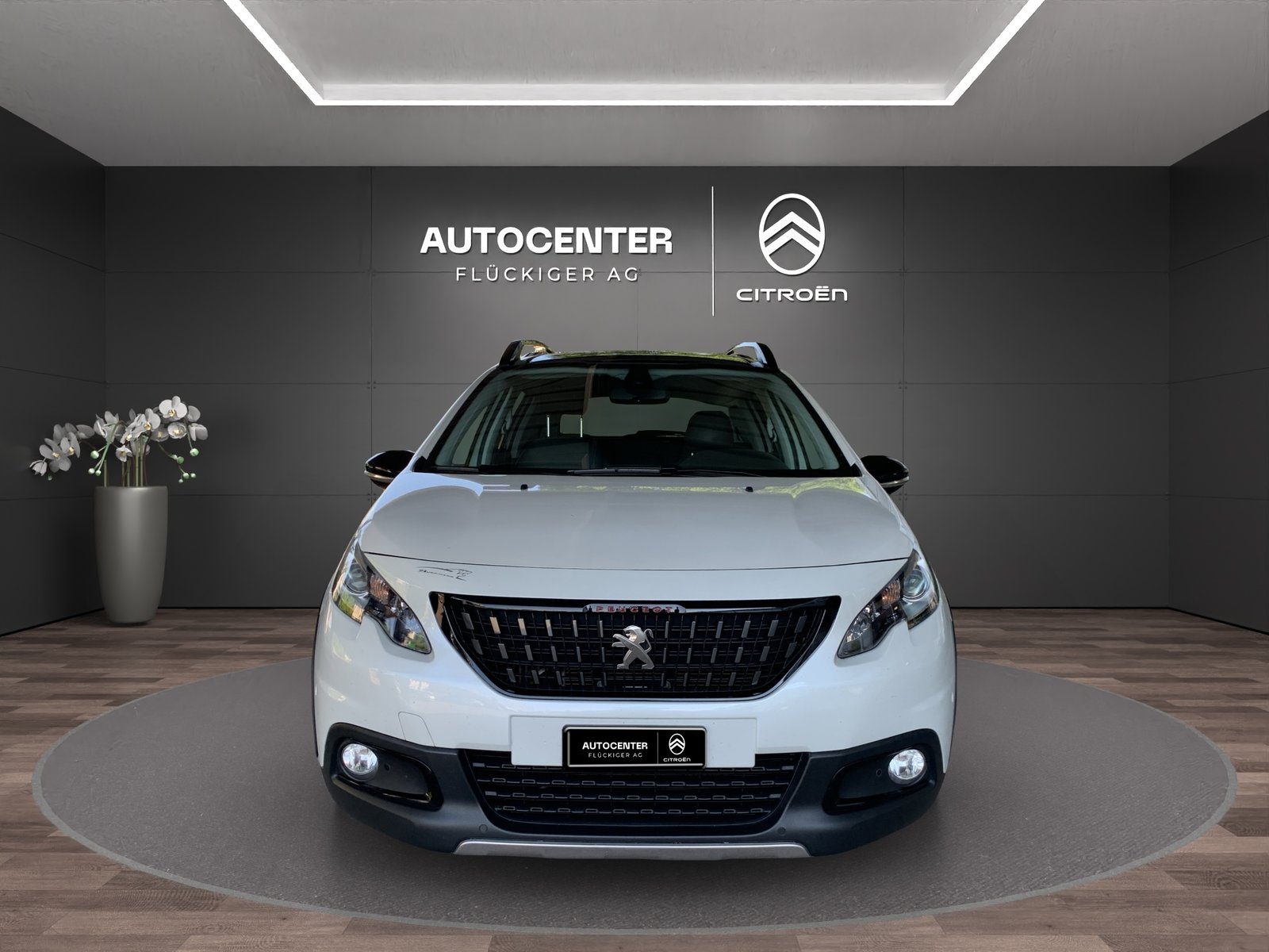 PEUGEOT 2008 1.2 PureTech 110 GT Line S/S, Petrol, Second hand / Used, Automatic - 6