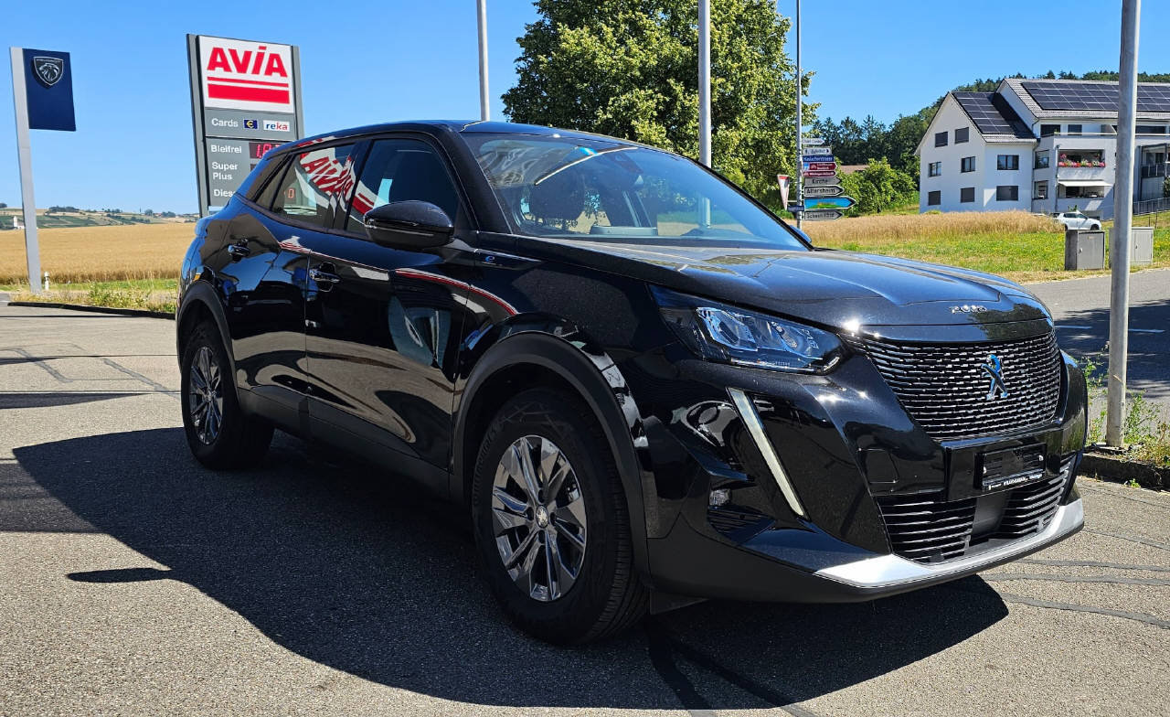 PEUGEOT 2008 e-Active (ex Demo), Électrique, Occasion / Utilisé, Automatique - 2